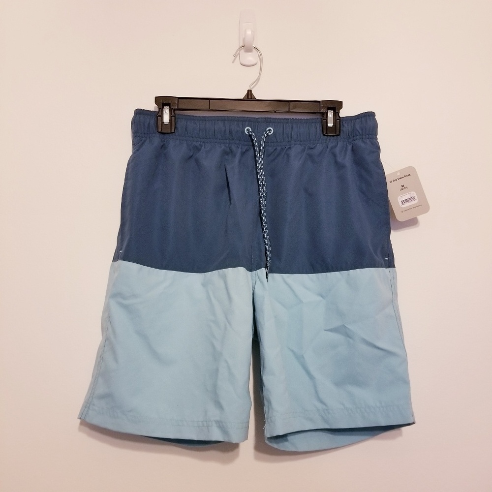NWT Mens swim trunks